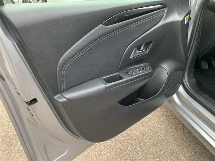 Opel Corsa 1.2T Elegance LED PDC Kamera Navi Sitz+Lenkradheizung