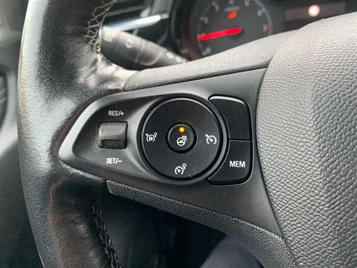 Opel Corsa 1.2T Elegance LED PDC Kamera Navi Sitz+Lenkradheizung