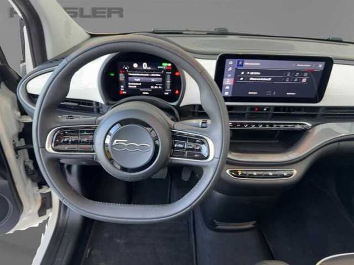 Fiat 500 Cabriolet*Tempomat*UConnect*Klima*AppleCarplay*