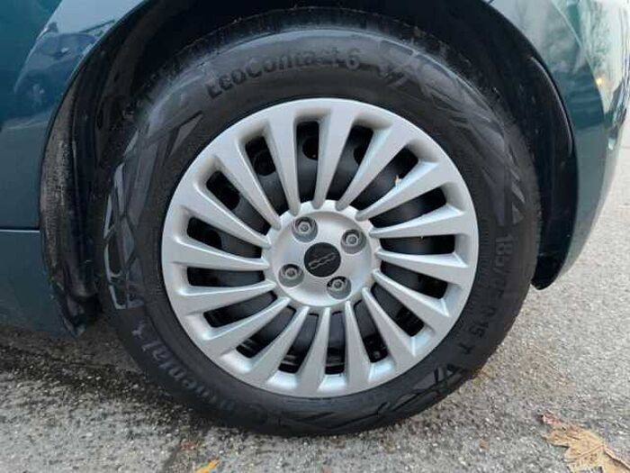 Fiat 500 Einparkhile*Kamera*Klima*Navi*