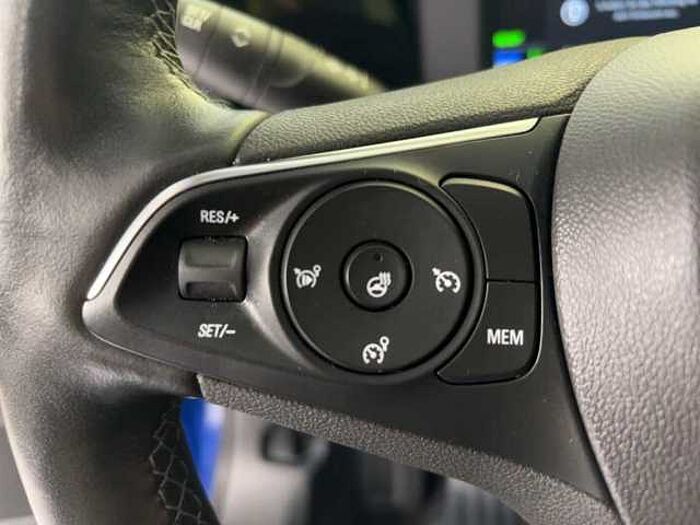 Opel Mokka-e Elegance CarPlay Rückfahrkamera Lenkradheizung LED