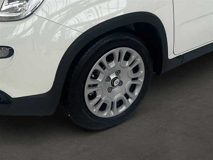Fiat Panda Hybrid 1.0 GSE Klima, Parksens. , Tempomat, ISOFIX