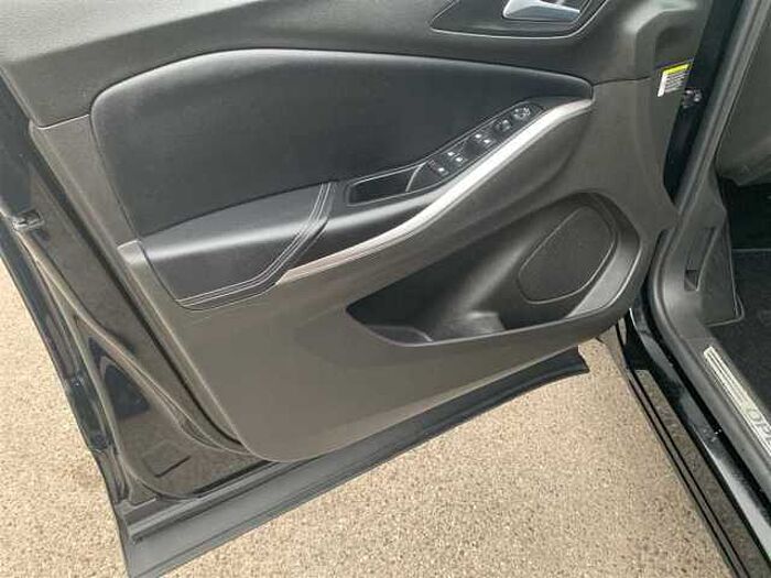 Opel Grandland X 1.2T AT8 GS AHK PDC 360°Kamera Navi LED Sitz+Lenkradheizung