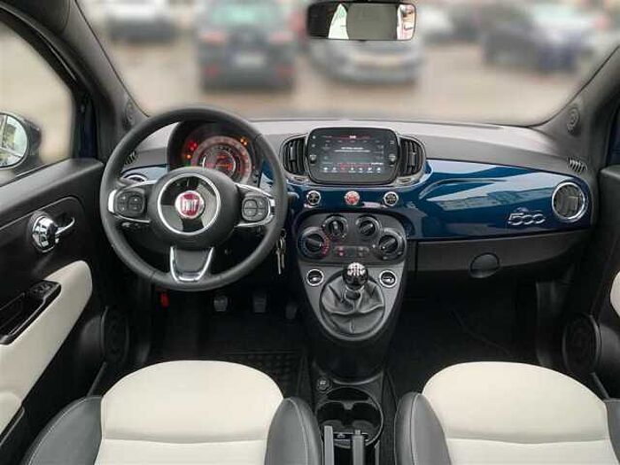 Fiat 500 1.0 Hybrid Dolcevita PDC Glasdach CarPlay Tempomat