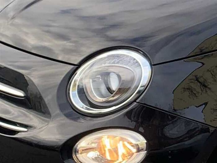 Fiat 500 1.0 Hybrid Dolcevita PDC Glasdach CarPlay Tempomat