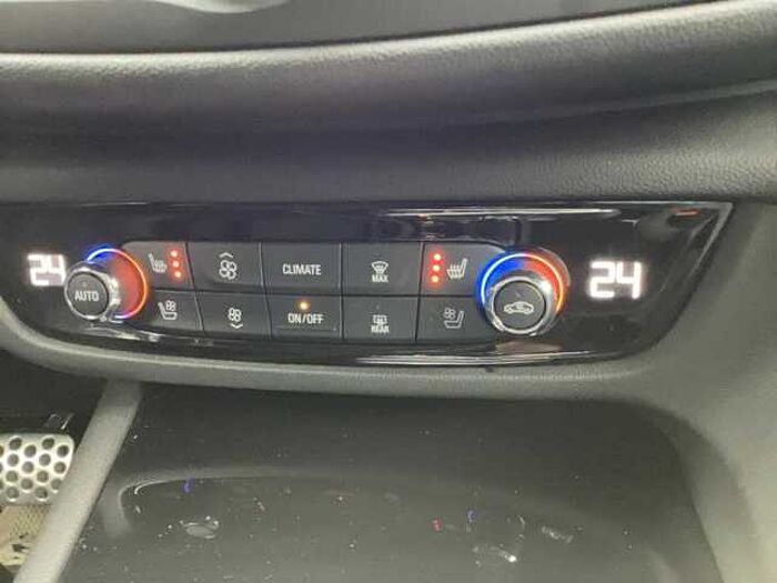 Opel Insignia 2.0 GS Line Plus *Navi*BOSE*Massagesitze*Kamera*uvm