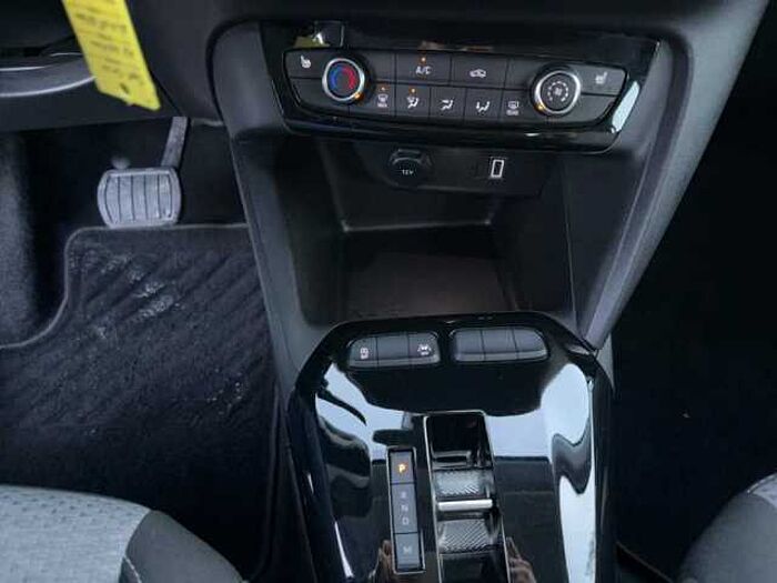 Opel Corsa 1.2 Edition *LED*Klimaautom. *Carplay*