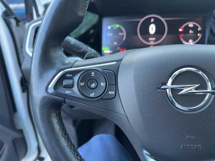 Opel Grandland X Hybrid*4X4*Ultimate*Leder*LED*PDC*ACC*Carplay*uvm.