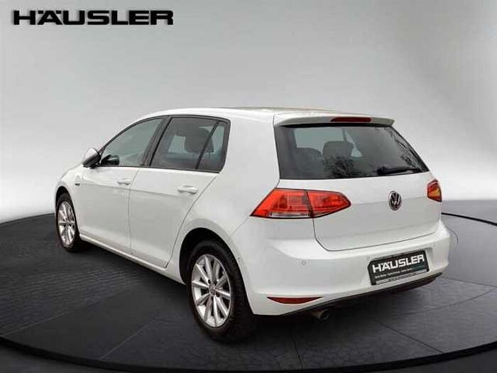 Volkswagen Golf 7 1.6TDI Lounge *Parksensoren*2-Zonen-Klima*