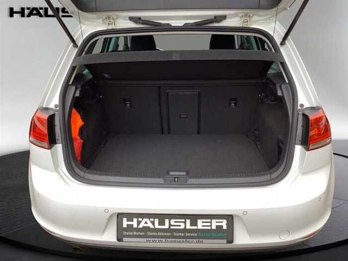 Volkswagen Golf 7 1.6TDI Lounge *Parksensoren*2-Zonen-Klima*