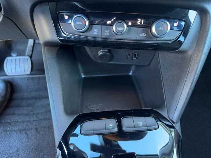 Opel Corsa F*e*Edition*PDC*DAB*LED*SHZ*Kamera*uvm.