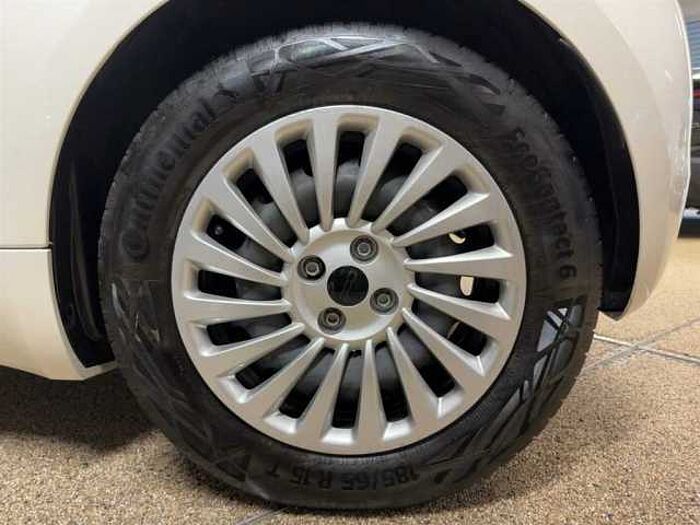 Fiat 500e Klimaaut. *AppleCarPlay*uvm*