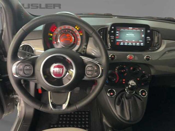 Fiat 500 Lounge 1.0 Hybrid CarPlay DAB Radio PDC hinten