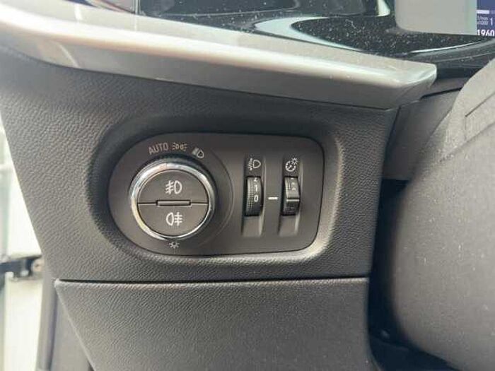 Opel Mokka 1.2 ELEGANCE, Park & go, Sitz-+Lenkradheizung, PDC vo+hi,