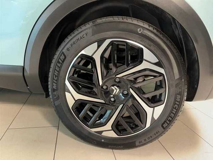 Citroen C4 PT 130 Shine Automatik Kamera KeyLess Navi LED