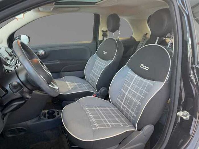 Fiat 500 1.2 Lounge *Glas Panoramadach* *Parksensoren hinten*