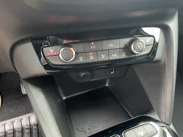 Opel Corsa Elegance 1.2 7300 km!!! Rückfahrkamera*PDC*Sitz-u.Lenkra