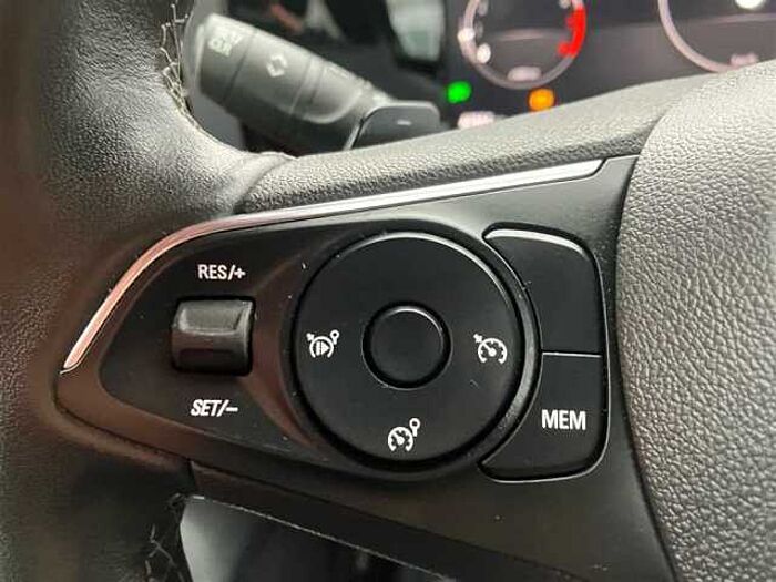 Opel Mokka 1.2T AT8 GS Individual LED Navi 10' PDC Kamera Sitzheizung