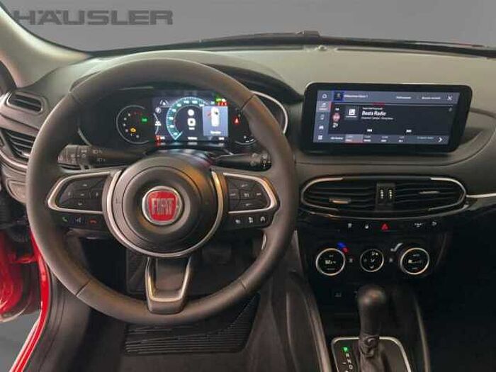 Fiat Tipo Hybrid 1.5 5-Türer RED Automatik LED Kamera ACC