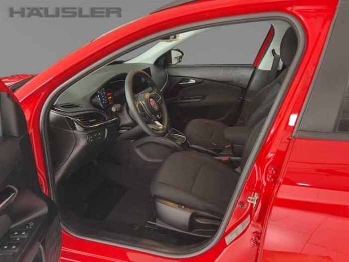 Fiat Tipo Hybrid 1.5 5-Türer RED Automatik LED Kamera ACC