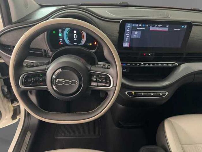 Fiat 500e Neuer 500 By Bocelli Leder LED CarPlay Navi Kamera