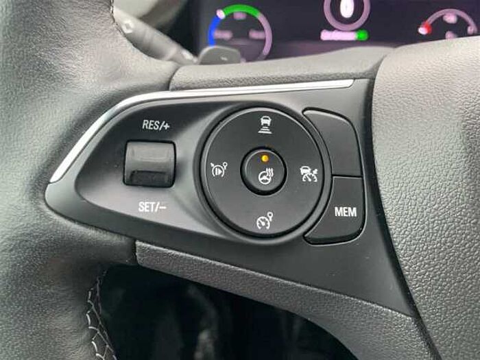 Opel Grandland X 1.6 AT8 Hybrid LED PDC Kamera Navi Sitz+Lenkradheizung