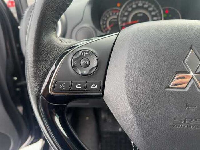 Mitsubishi Space Star Diamant Edition*1.Hand*Klima*Sitzheizung*Isofix*uvm.