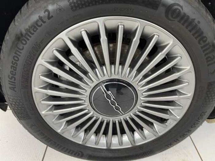 Fiat 500 42 kWh *PDC*Sitzheizung*Rückfahrkamera*Alufelgen*