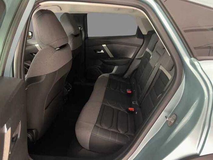 Citroen C4 PureTech 130 Shine CarPlay Rückfahrkamera Navi