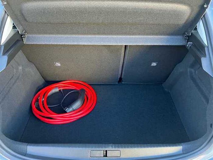 Opel Corsa Electric 3-Phasig LED PDC Sitz+Lenkradheizung CarPlay