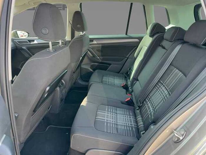 Volkswagen Golf Plus VII 1.2 Sportsvan*Navi*PDC*Sitzheizung*Tempomat*Isofix*Bluetooth uvm.