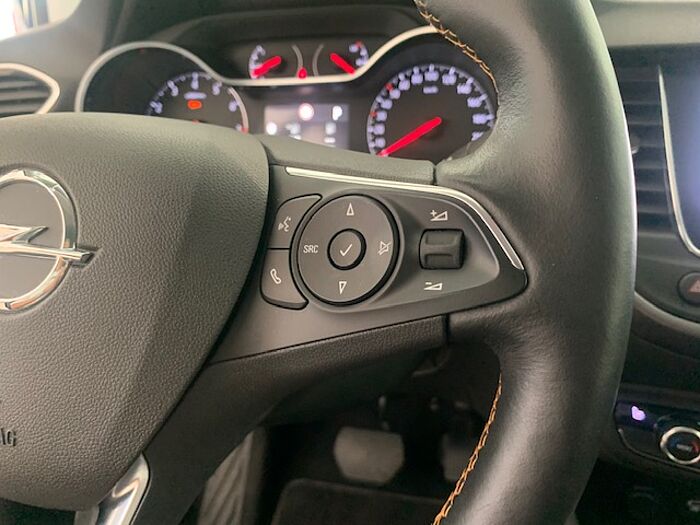 Opel Crossland X Ultimate 1.2 Automatik Navi*Sitz-u. Lenkradheizung*Kamera*PDC*Head-