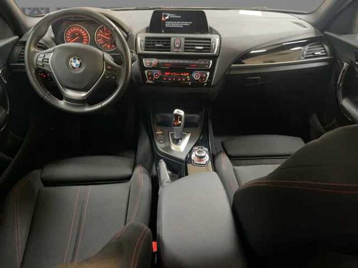 BMW 118 Sport Line*Klimaaut*PDC*Navi*Schiebedach*