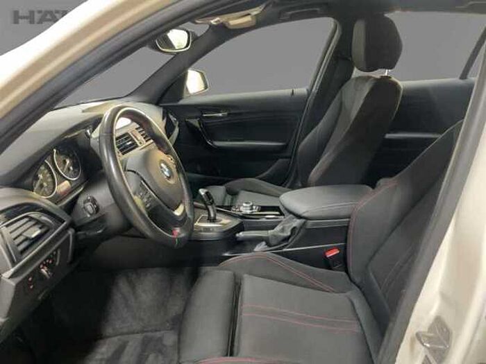 BMW 118 Sport Line*Klimaaut*PDC*Navi*Schiebedach*