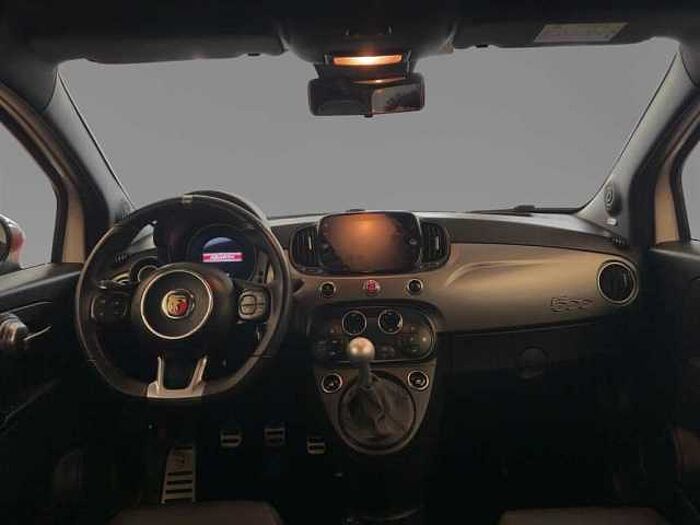 Abarth 500C Turismo 1.4 T-Jet Leder Xenon CarPlay PDC hinten