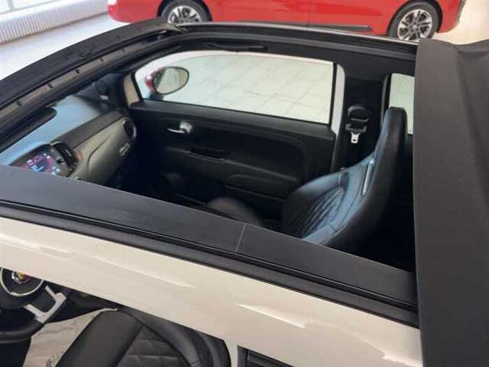 Abarth 500C Turismo 1.4 T-Jet Leder Xenon CarPlay PDC hinten