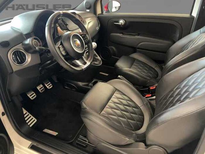 Abarth 500C Turismo 1.4 T-Jet Leder Xenon CarPlay PDC hinten