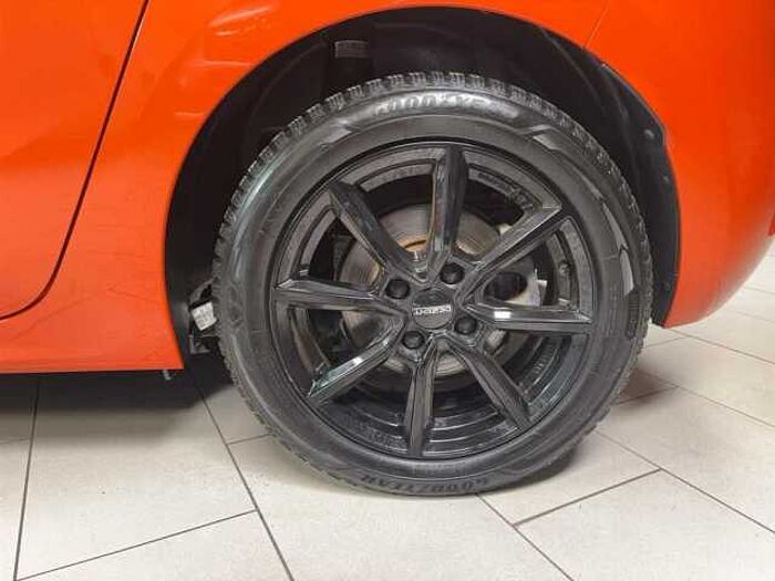 Opel Corsa Elegance CarPlay Rückfahrkamera Winterpaket