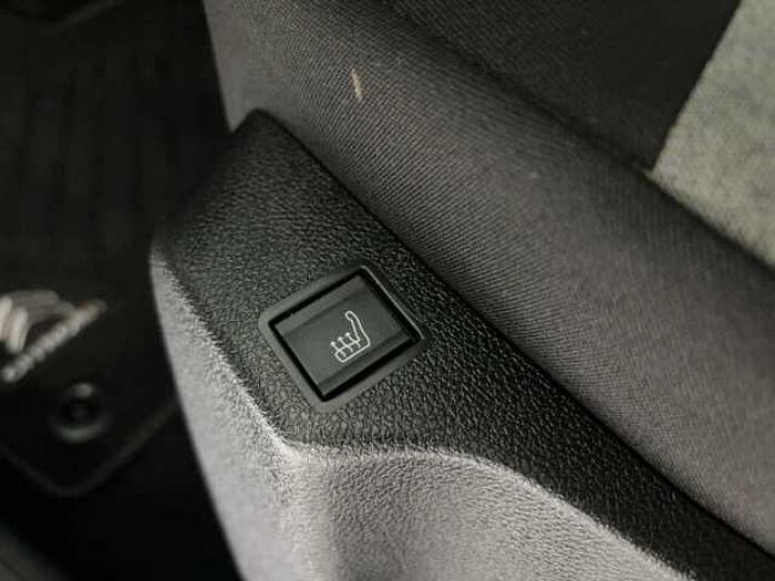 Citroen Berlingo FEEL PT130 Automatik CarPlay Navi Kamera 4,75m