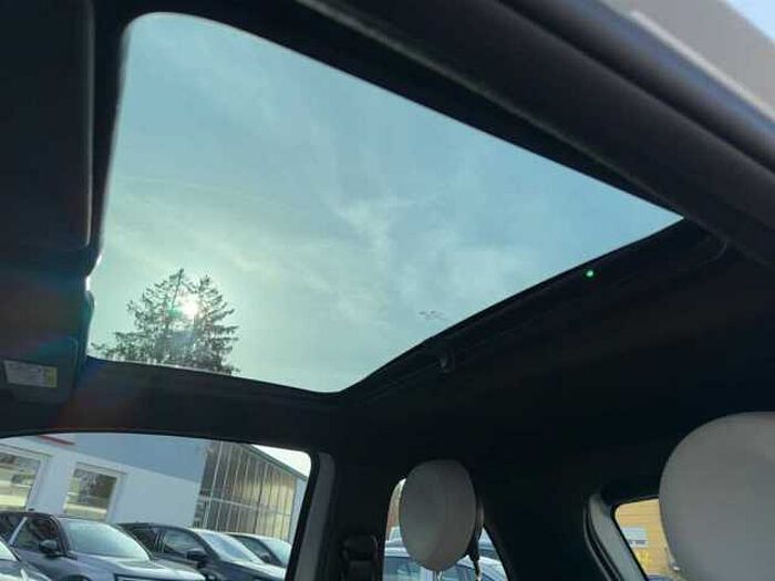 Fiat 500 1.0 Hybrid Dolcevita Navi*Allwetterreifen*PDC hinten*Bluetooth*Panoramadac