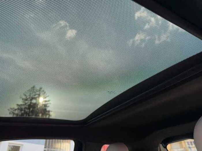 Fiat 500 1.0 Hybrid Dolcevita Navi*Panoramadach*Allwetterreifen*Bluetooth*PDC hinte