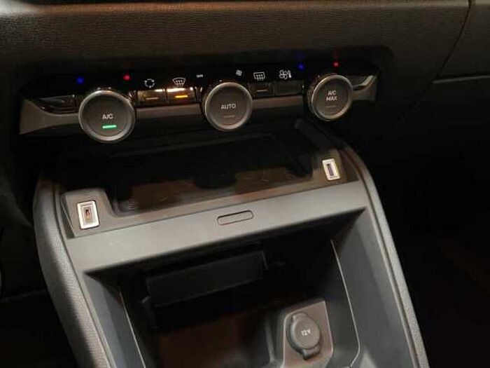 Citroen C4 Max*1.2*Kamera*Navi*PDC*Head Up*