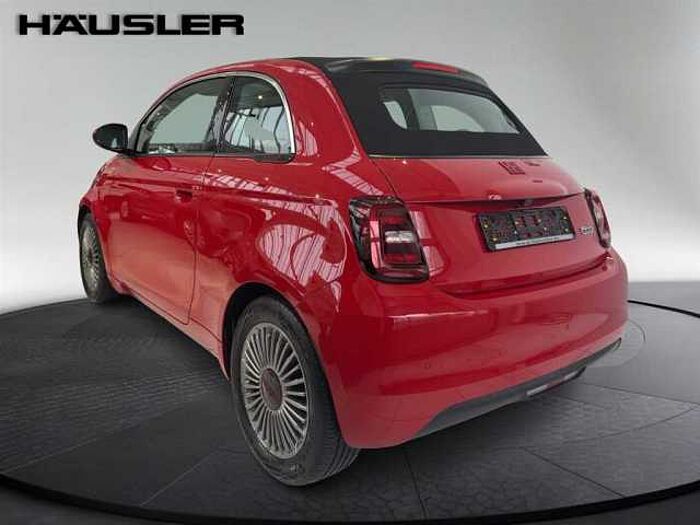 Fiat 500 Cabrio RED Cabrio 42kw/h 3-Phasen-Charger *Navi* *SHZ* *PDC* *Kamera* *CarPl