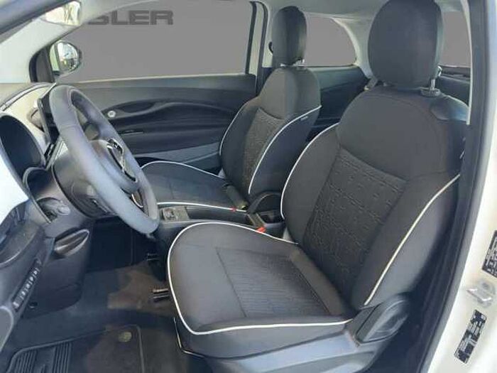 Fiat 500 *Klimaautomatik* *3-Phasen-Charger* *CarPlay* *Verkehrszeichenrkennung* uvm.