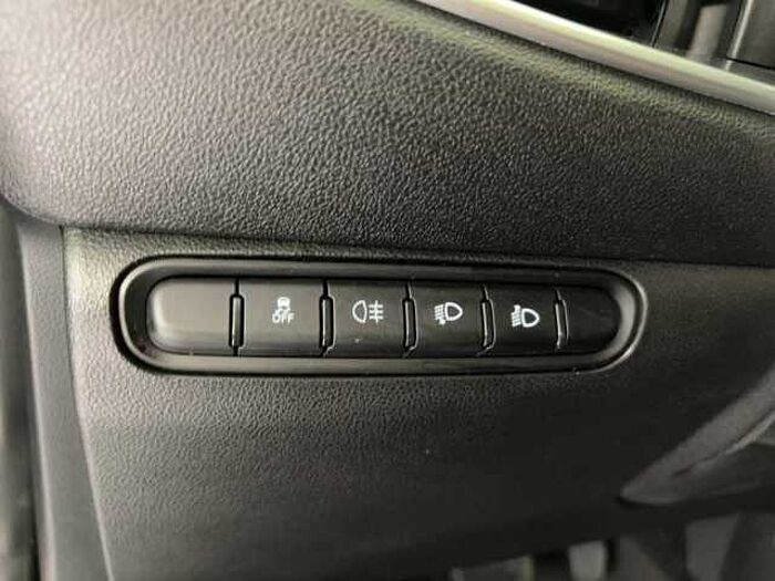 Fiat 500e Icon Kamera Abstandstempomat Navi Sitzheizung