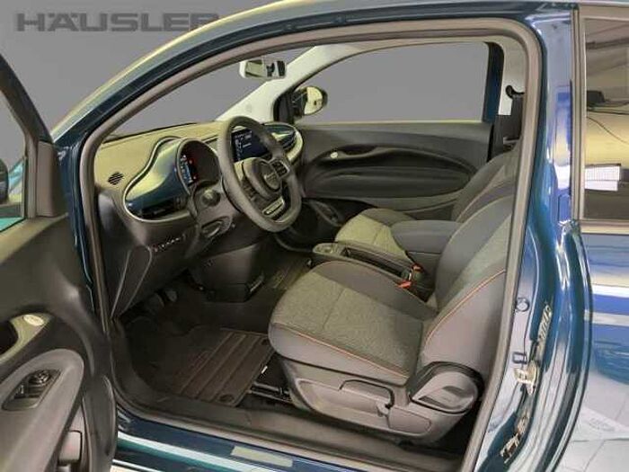 Fiat 500e Icon Kamera Abstandstempomat Navi Sitzheizung