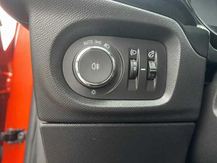 Opel Corsa F e Edition 3 phasig*Kamera*Klima*Carplay*Sitzheizung*