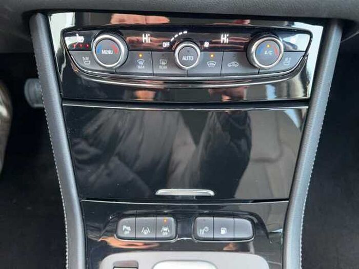 Opel Grandland X 1.6 Plug-In Ultimate*Matrix*Leder*Kamera*Carplay