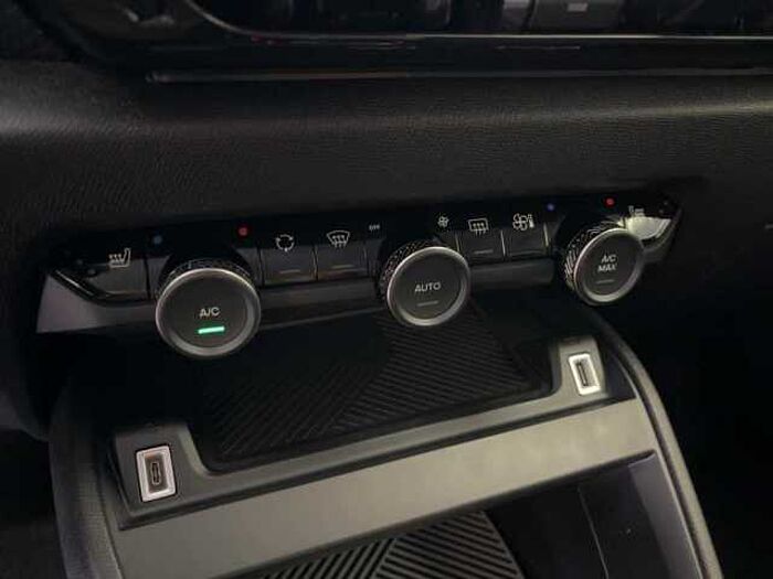 Citroen C4 X PT 130 S&S EAT8 ShineCarPlay Navi Kamera LED