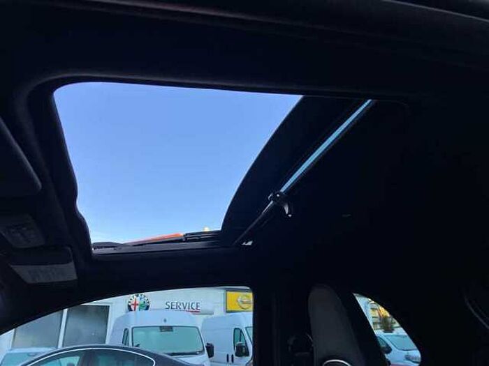 Abarth 500 1.4 T Schiebedach Leder Xenon Sitzheizung PDC Interscope